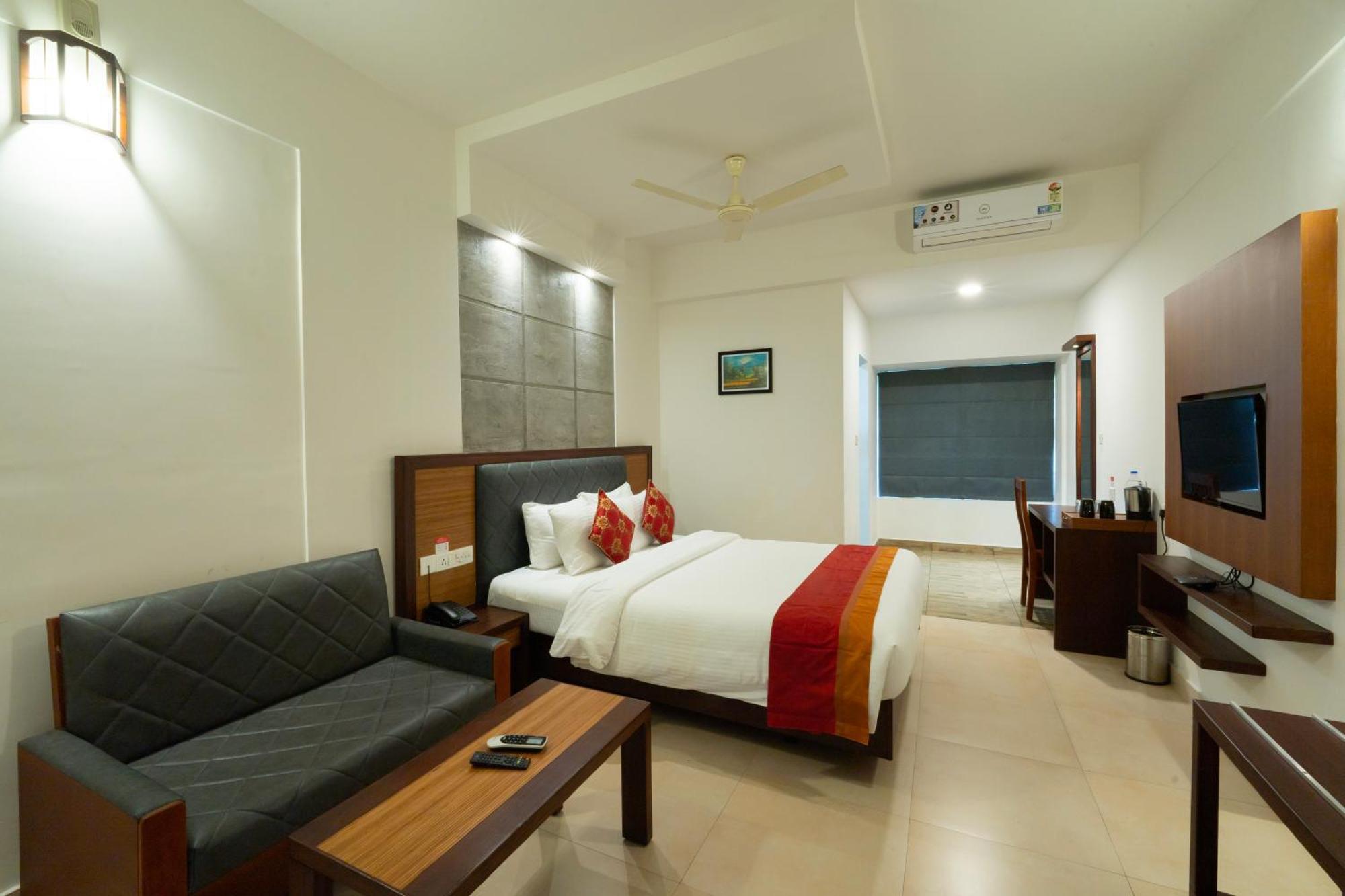 The Sanihara Hotel & Resort Vythiri Exterior photo